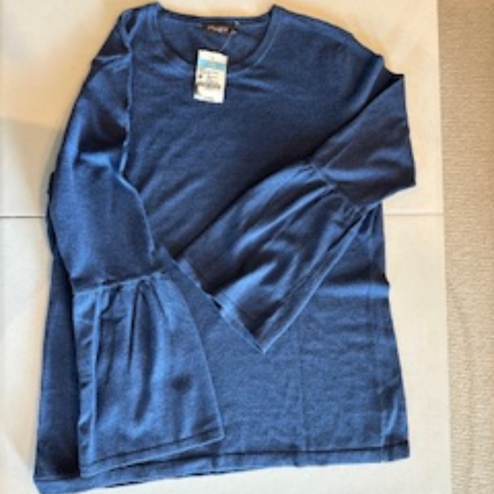 JMcLaughlin "Daryn" Bracelet Crew fine knit Sweater - Women's Medium - NWT
